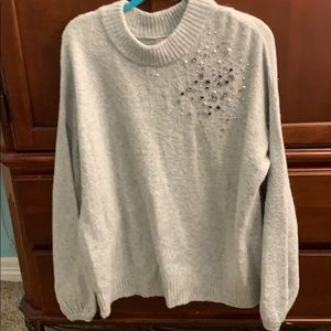 Light grey sweater with sparkle